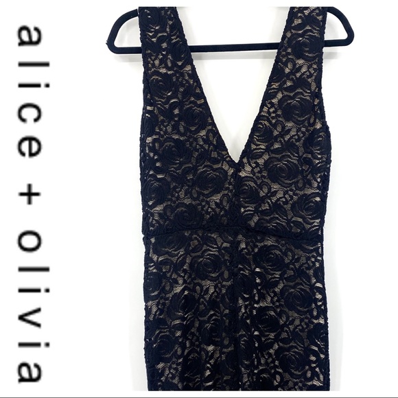 💕SALE💕Alice+Olivia Black Mia Lace Overlay Dress - Picture 5 of 9
